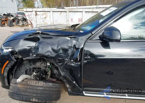 2022 BMW X7 xDrive40I z USA, uszkodzony, nr VIN 5UXCW2C09N9M89860